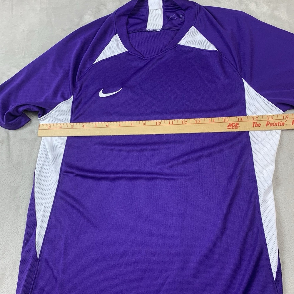 New Nike Short Sleeve Legend Soccer Jersey Men Medium Purple Dri Fit AJ1013 - Picture 4 of 7